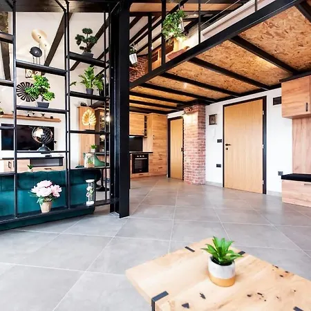 דירה Cosy And Modern Attic To Enjoy Rovinj! *